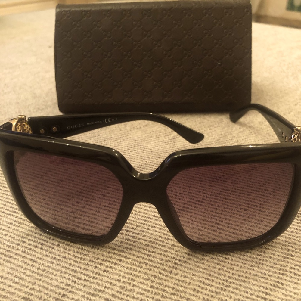 Gucci Black Sunglasses with Purple Tint
